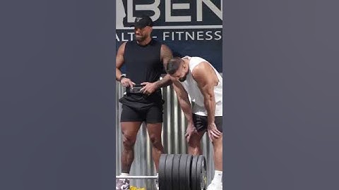 ELITE Powerlifter ANATOLY Pretends to be BEGINNER in GYM #anatoly #fitness #gym