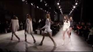 Isabel Marant Fall 2013 Fashion Show (full)