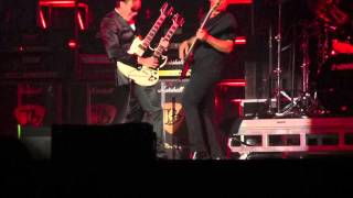 Joe Bonamassa  - Young Man's Blues 2011Virginia Beach