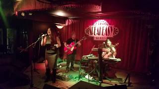 Felina &amp; The Feels &quot;No Stars&quot; (by Rebekah Del Rio) @ 51st Street Speakeasy 12/2/2017