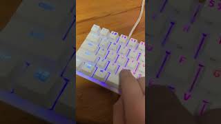 isso aqui não é teclado gamer... #pcgamer #viral #hardware #keyboard #shorts screenshot 2