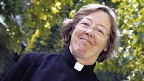 First Lesbian Bishop Calls Churches to Remove Crosses and Make Room for Muslims