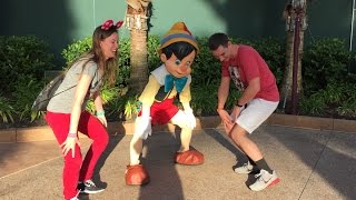 Disney's Hollywood Studios Character Meet and Greets W/ Character Palooza! Big Kids having fun!