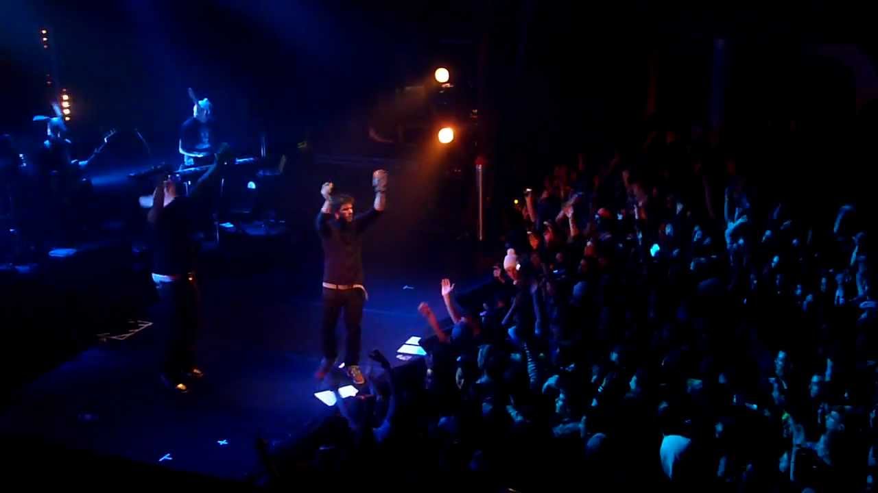 Orelsan au Bataclan - 6 février 2012 - Plus rien ne m'étonne adlı videoyu YouTube'da izle Orelsan au Bataclan - 6 février 2012 - Plus rien ne m'étonne adlı videoyu YouTube'da izle