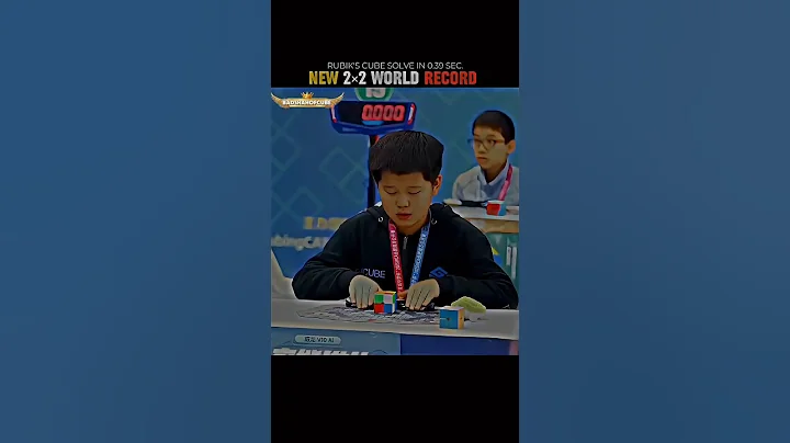 New World Record 2×2 Rubik's Cube Solve In 0.39 Sec. Eden Ye #shorts #worldrecord #rubikscube
