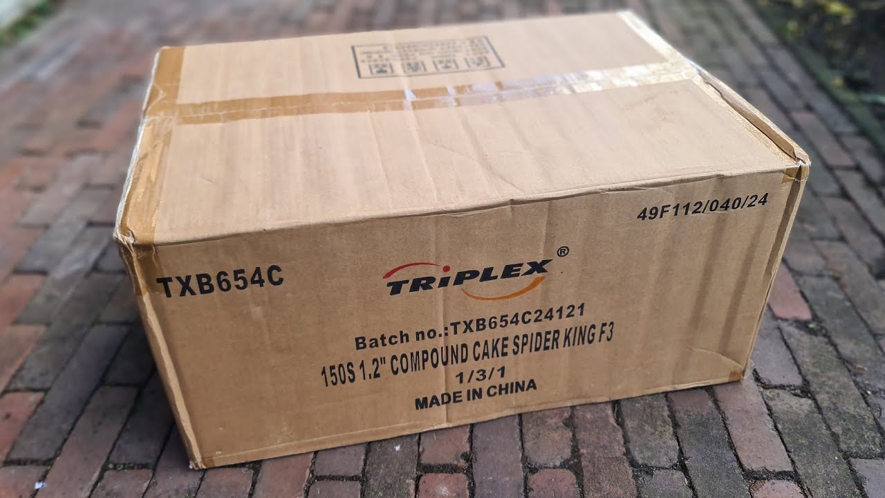 TXB654C || Spiderking || 150 Shots || TRIPLEX FIREWORKS