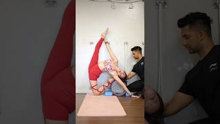 Stretching &amp; Bending #yogaskills #breathcontrol
