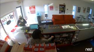 Robbery of E-Cig Source, Orange City, Jan. 6, 2017