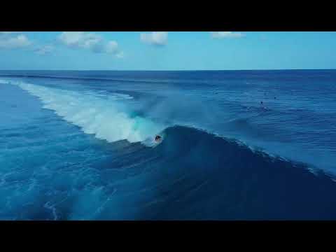 Barreling A Wave