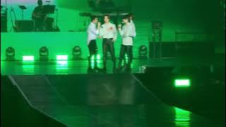 Connected by Chan and Ditto by Leeknow / 2nd world tour Maniac in BKK day1