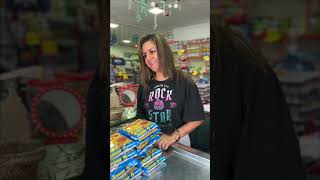 Confundió A La Tendera Para Aprovechar La Oferta Y Llevar Más