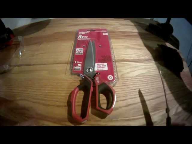 Milwaukee 48-22-4041 Iron Carbide Core Large-Looped Straight Jobsite  Scissors w/ Onboard Ruler Markings and Index Finger Groove 