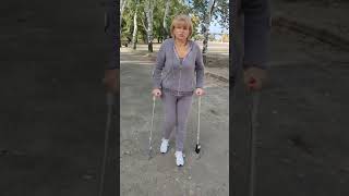 Weight bearing on forearm crutches: Coxarthrosis | ComeBack Mobility