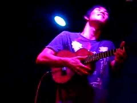 Jake Shimabukuro - Over the Rainbow