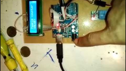 เครื่องนับคนเข้าออก พร้อมเปิดปิดไฟอัตโนมัติ ตามจำนวนคน