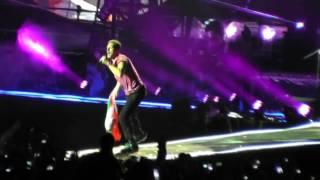 COLDPLAY - Every Teardrop Is A Waterfall - live in Turin 24-05-2012 ITALY