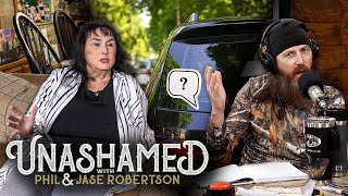 Jase Put Up an Offensive Bumper Sticker & Miss Kay Was NOT Having It | Ep 819