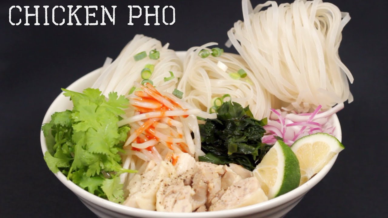 Chicken Pho Recipe (Japanese-inspired Vietnamese Rice Noodle Soup) | Cooking with Dog