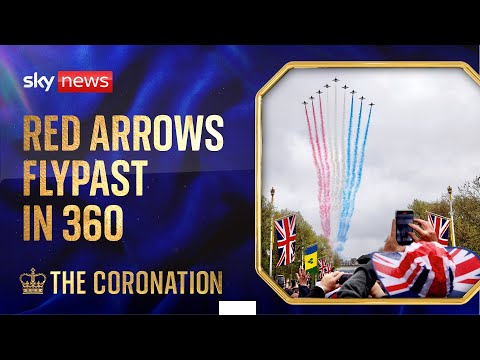 Coronation: watch the red arrows flypast in 360