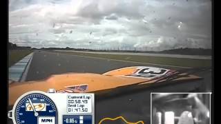 Ben Clucas Driving A Ginetta G40 Around Donington Grand Prix Circuit