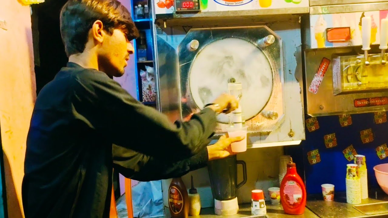 "Colorful Slushes Drink | Refreshing Summer Street Drink | Pakistani Slush Ice Vlog 2025"