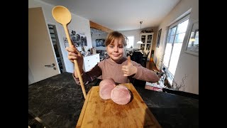 Kochschinken selber machen mit der &quot;Schinkenfee&quot; Wurst selber machen. 9 jährige macht Kochschinken.