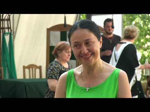 ჭიათურის თეატრმა სპექტაკლის პრემიერა ღია ცისქვეშ გამართა