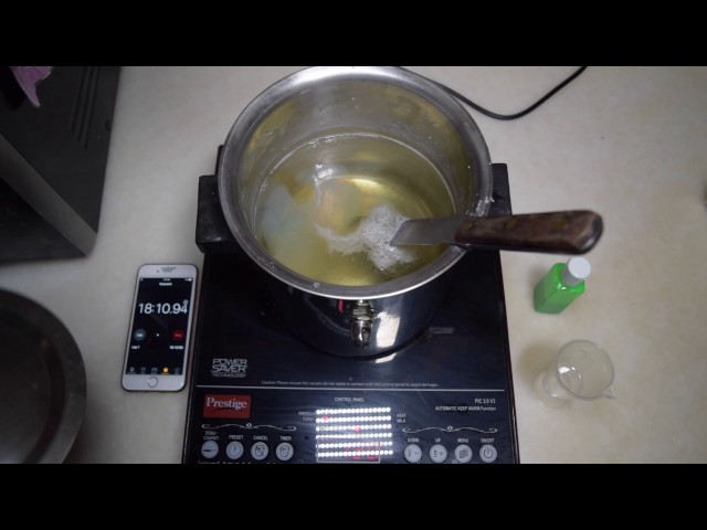 How To Use A Double Boiler #CosyOwlSupplies #waxmelting #candlemaking  #homefragrance 