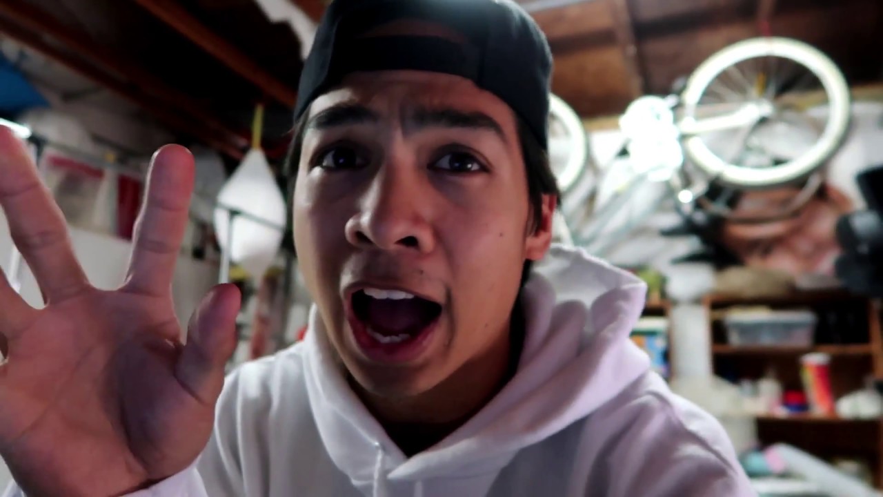 COOKING LIKE GORDON RAMSAY!! - YouTube