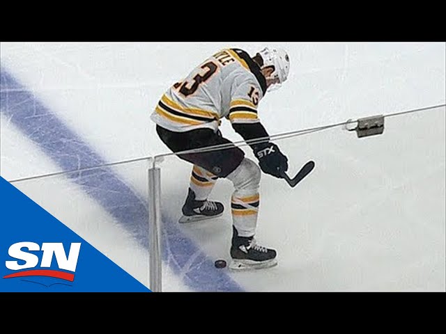 Bruins' Charlie Coyle finds Jake DeBrusk in front for goal vs. Capitals -  NBC Sports