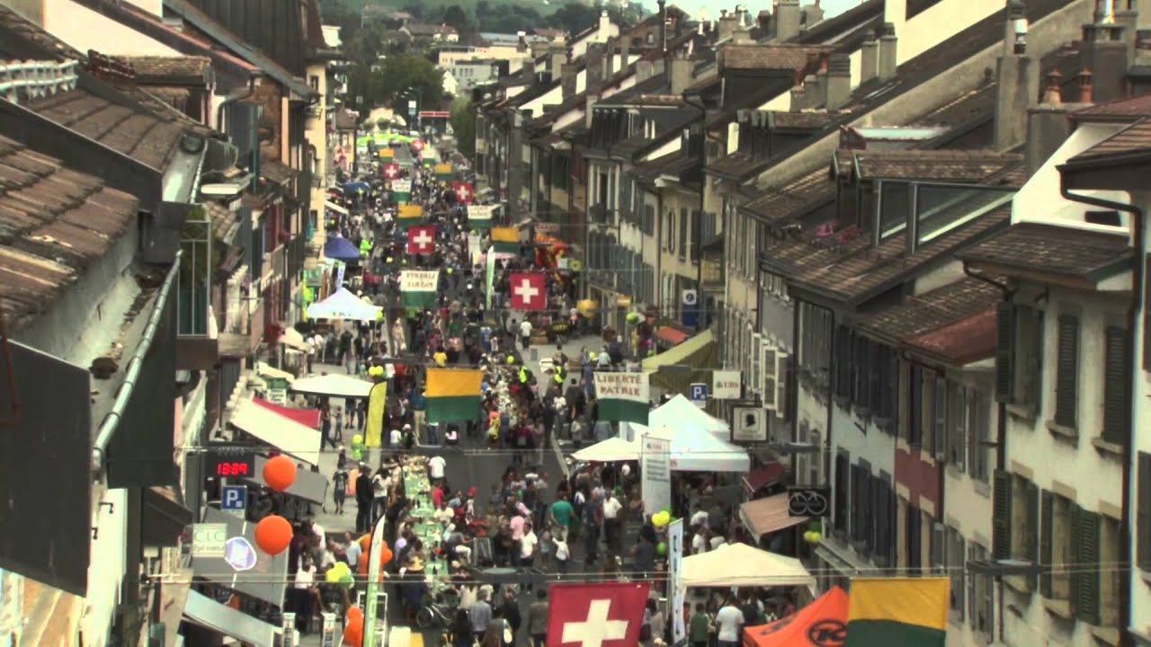 News du 17.09.2015 Inauguration Grand rue Rolle - YouTube