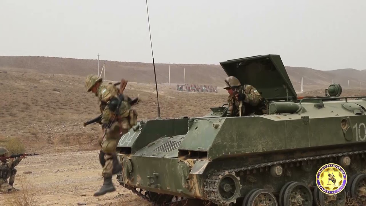 Porno opa uxlayotgan birodarni soradi