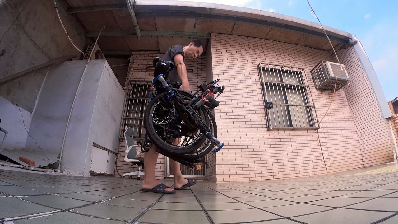 20吋小布改裝：摺疊與展開示範