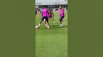 Rashy got the moves!👌 #fcbarcelona #shorts