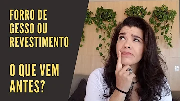 Qual colocar primeiro piso ou gesso?