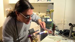 DAB LAB TV - Glassblowing #1 (Blu Sun Glass Demo - Handworked Joints)