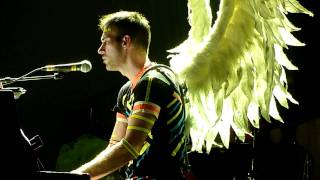 Video thumbnail of "Sufjan Stevens - The Owl and the Tanager live at Manchester Apollo 19/05/11"
