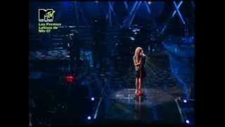 Avril Lavigne - Girlfriend & When Youre Gone @ Latin VMA 18/10/2007