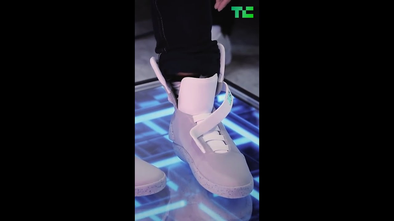 nike self lacing shoes youtube