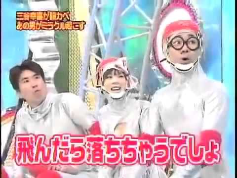 funny-japanese-game-show-human-tetris-hole-in-the-wall