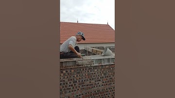 Ghép cốp pha mái (tầng 2 nhà ông Hoạch)