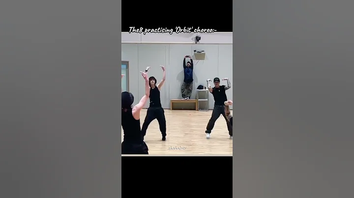 Minghao and his dance moves on this part is my fav 😍🔥✨#seventeen #the8 #minghao #stardust #shorts