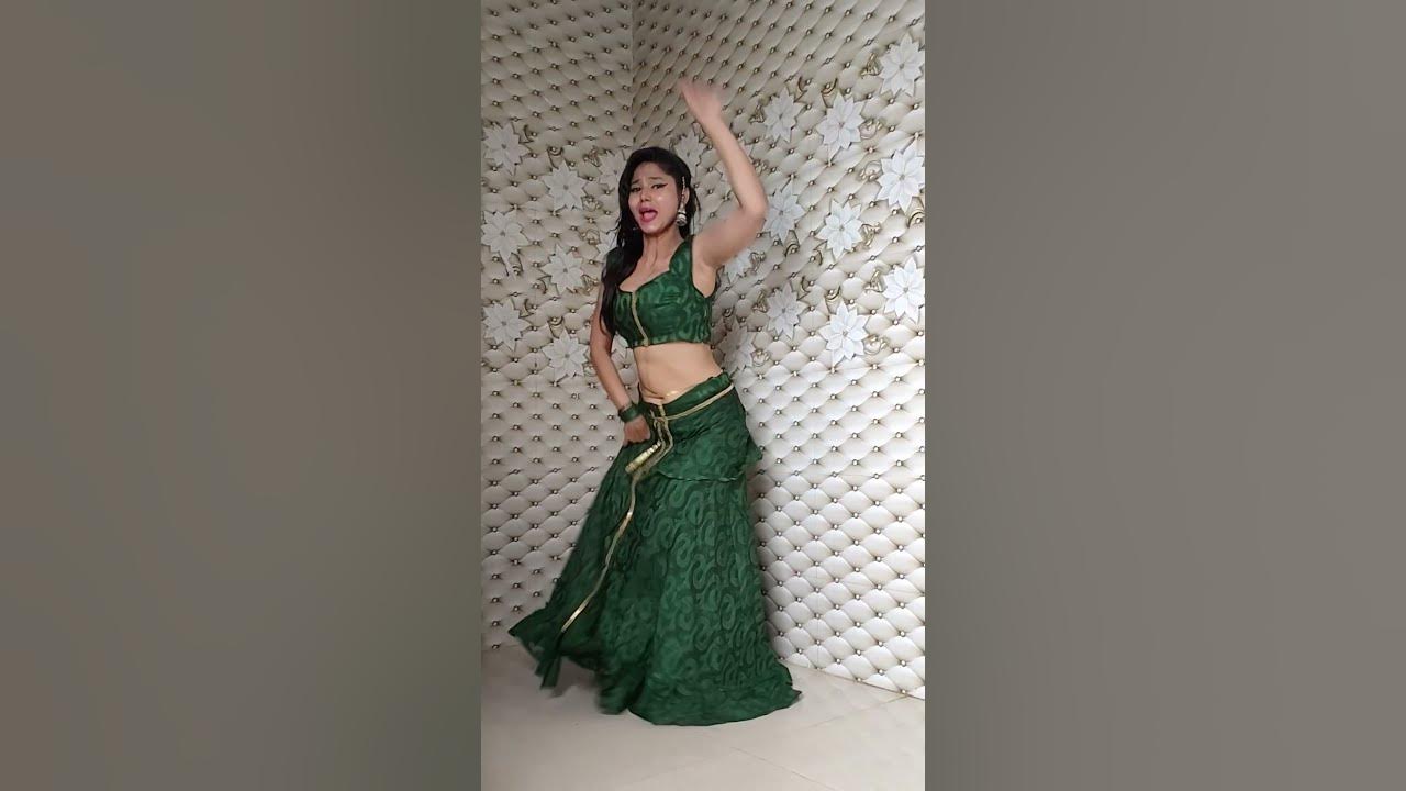 shaadi ke bad mein mar jaaun to ghumne #bollywood #song #popularsong #youtubeshorts #dance shaadi ke bad mein mar jaaun to ghumne #bollywood #song #popularsong #youtubeshorts #dance
