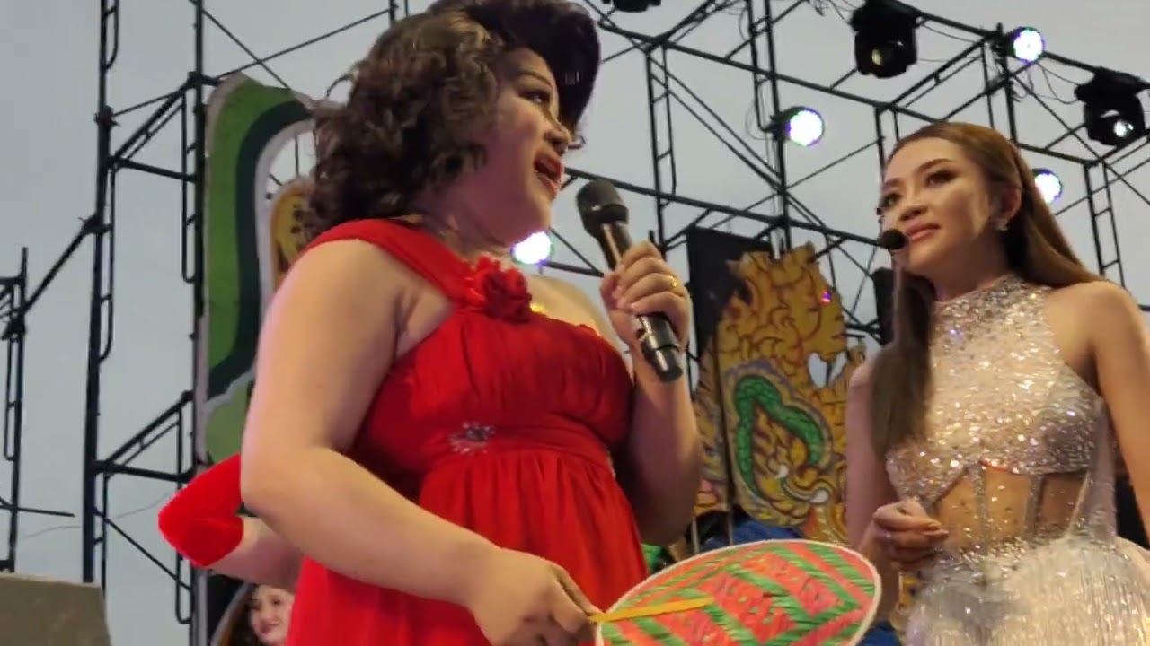 แอน อรดี...แฟนของฉันชื่อศิริชัย🆎แฟนอยู่สารคาม | หมอลำใจเกินร้อย ณ สถานีกลางบางซื่อ กรุงเทพฯ