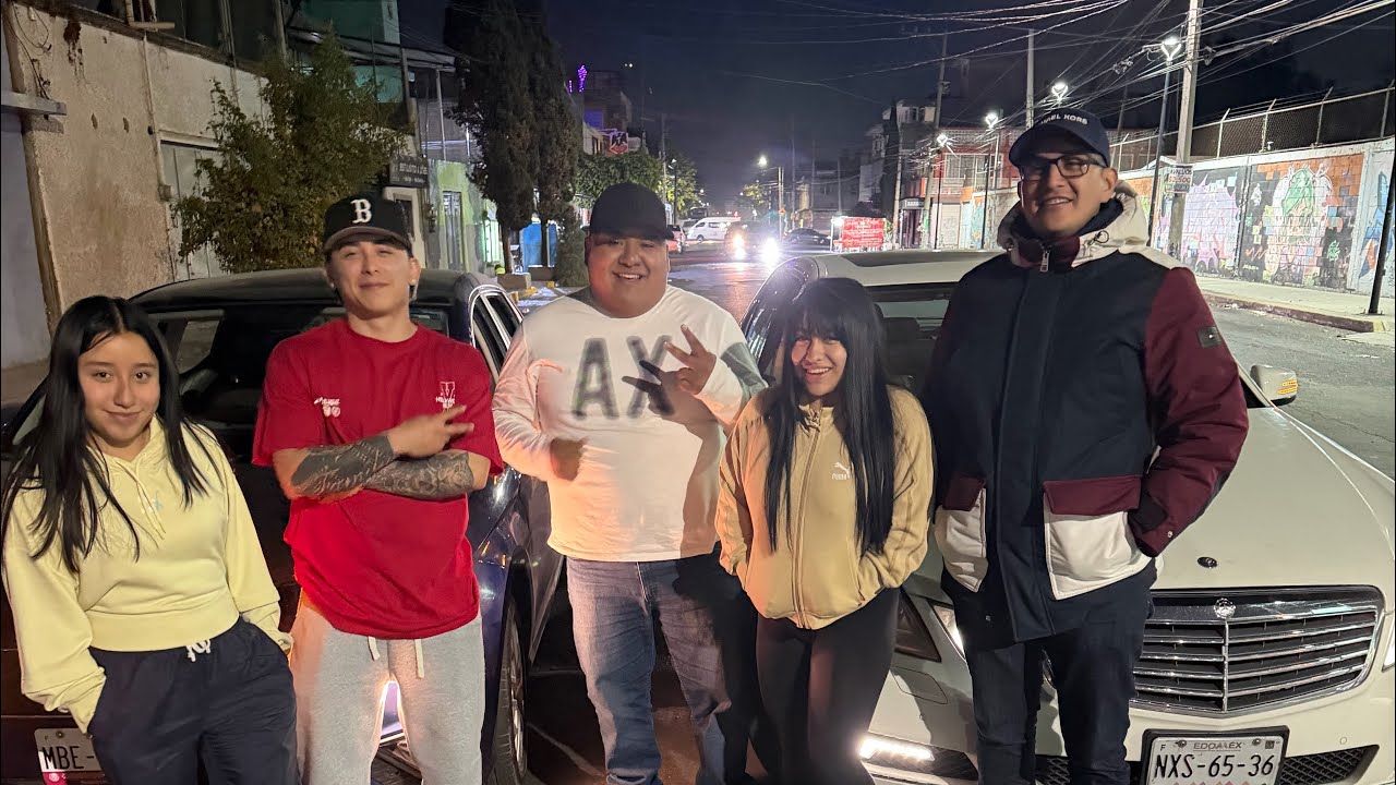 SEGÚN ÍBAMOS POR ROSCA… | ANGELANDO 👻