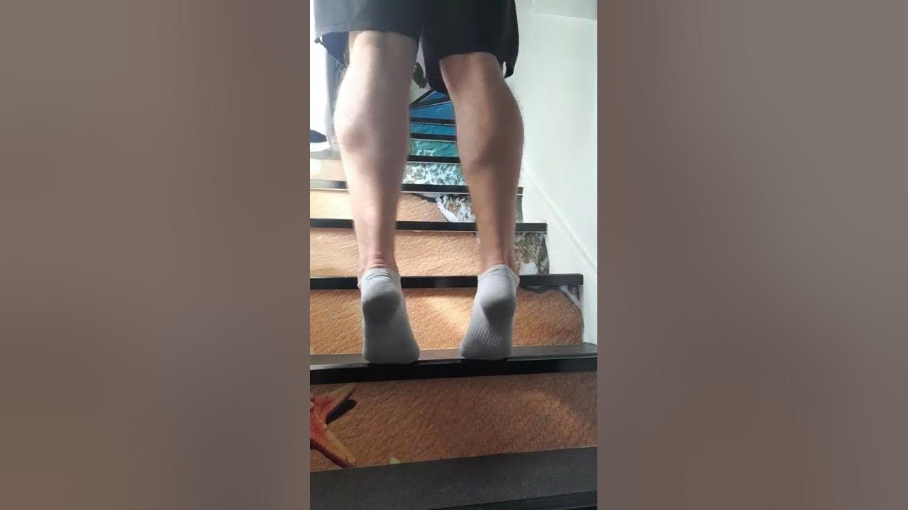 Doing 1000 calf raises everyday until I can dunk! Shaq style Day 1