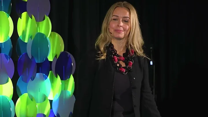 Can dogs and AI help fight cancer? | Christina Lopes | TEDxBoston