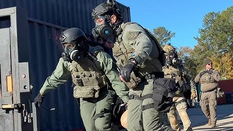 SWAT Week EP.1: Hostage rescue and physical abilities test