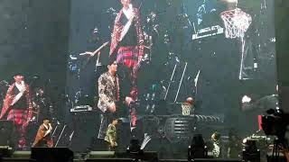 20170929 周杰倫地表最強演唱會  正在凹JJ唱第二首歌的Jay