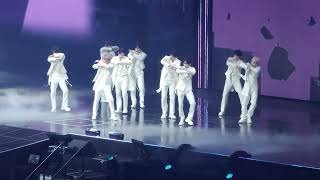 260315 ZEROBASEONE (제로베이스원) - LOVEPOCALYPSE